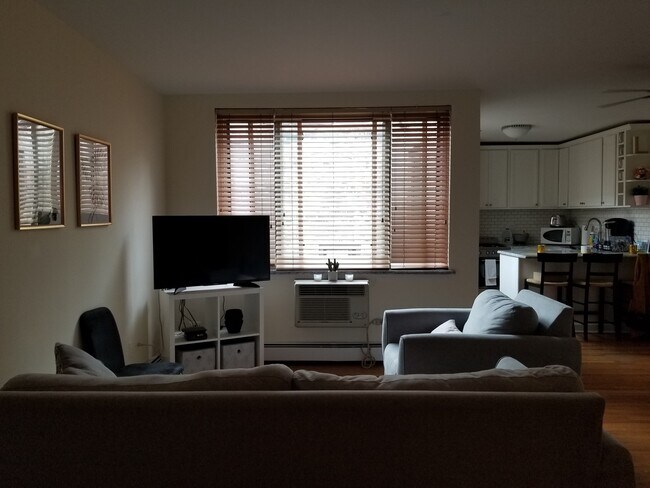 Foto del edificio - 515 W Wrightwood Ave