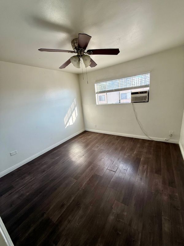 Foto del edificio - 1305 Garfield Ave