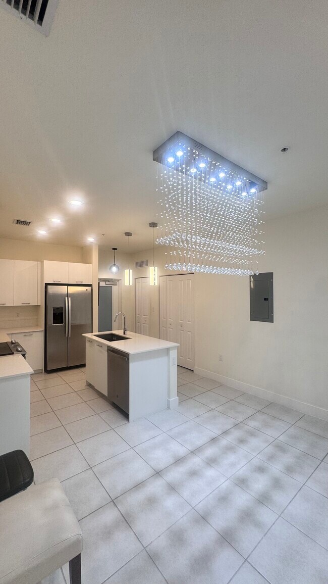Foto del edificio - 8001 NW 41st St