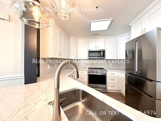Foto del edificio - 1038 Southwest Dr