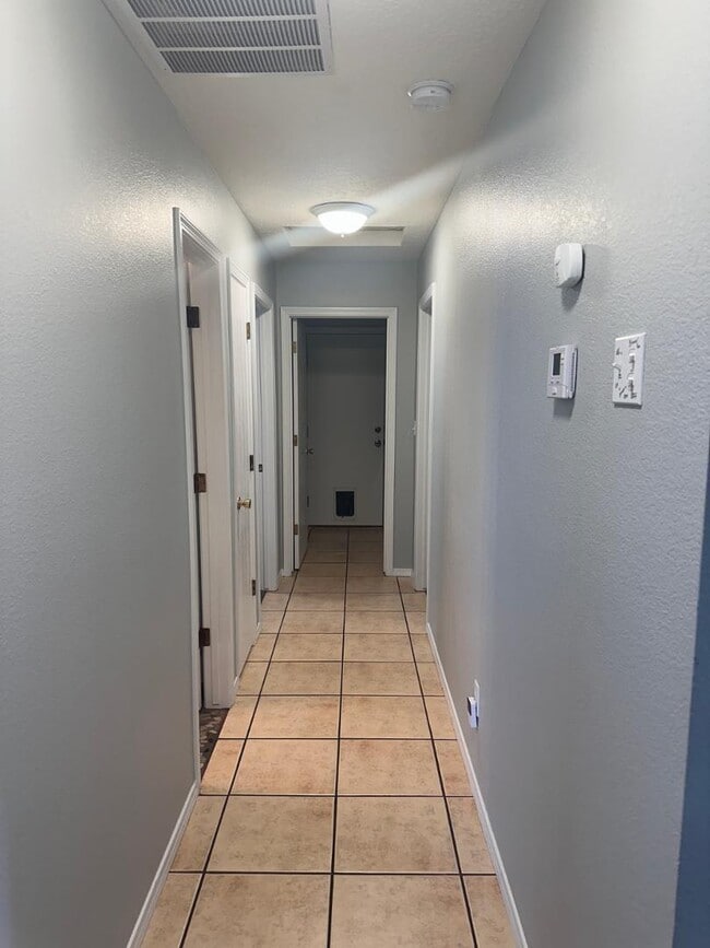 Foto del edificio - 7500 Estes Park Ave NW