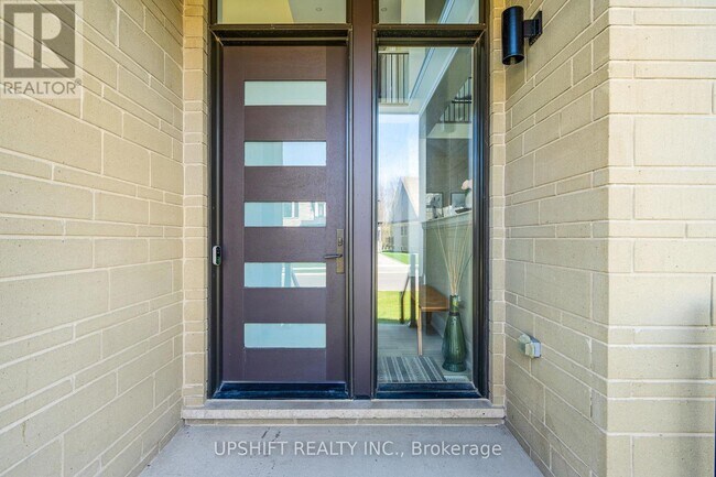 Building Photo - 101 Stoneleigh Dr