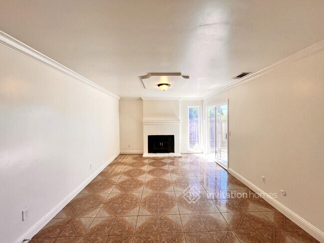 Building Photo - 7009 Sutter Oak Ct