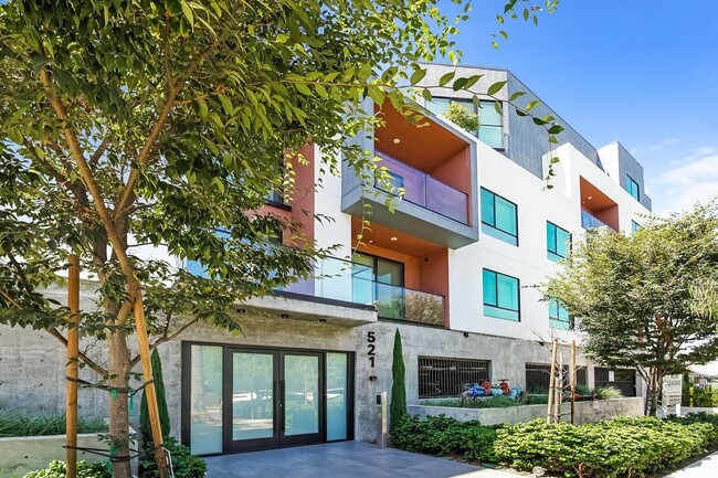 Building Photo - Gramercy Terrace