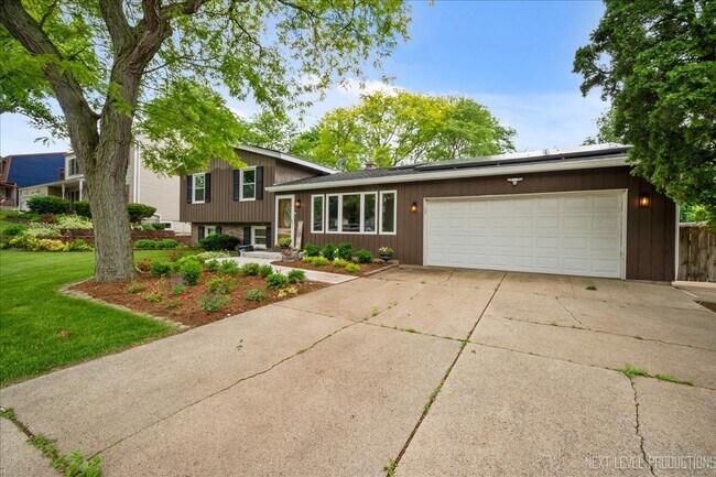 Building Photo - 27W345 Fleming Dr