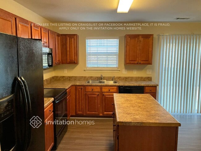 Building Photo - 4818 Autumn Oak Dr