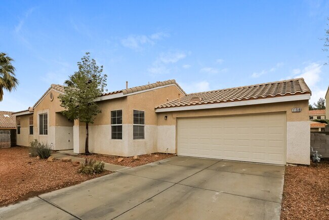 Foto del edificio - 1158 Stormy Valley Rd