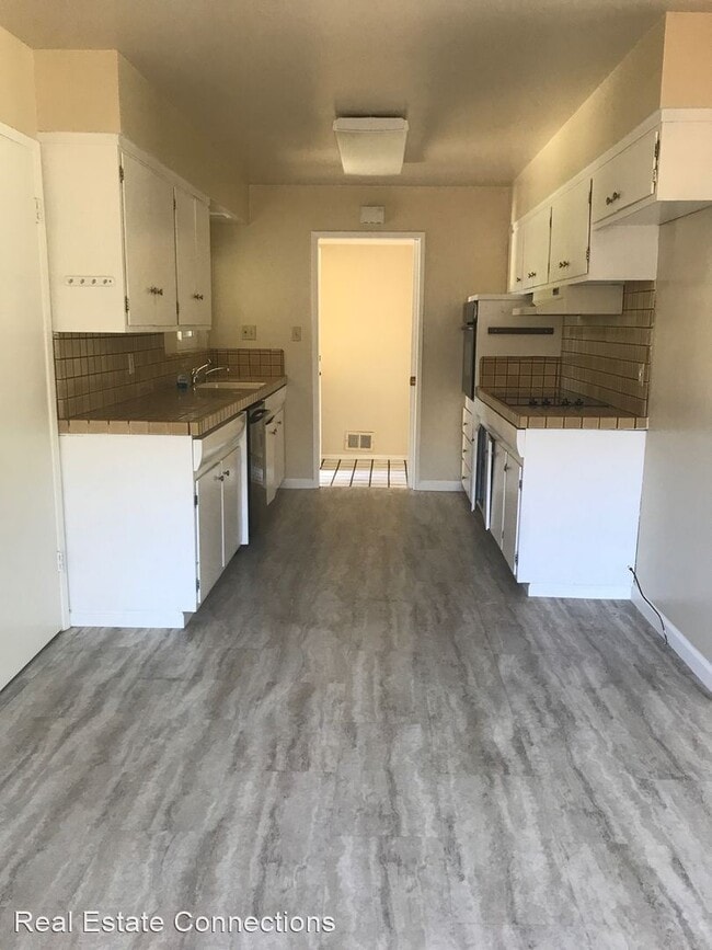 Building Photo - 3 br, 2 bath House - 2380 Briarwood Drive
