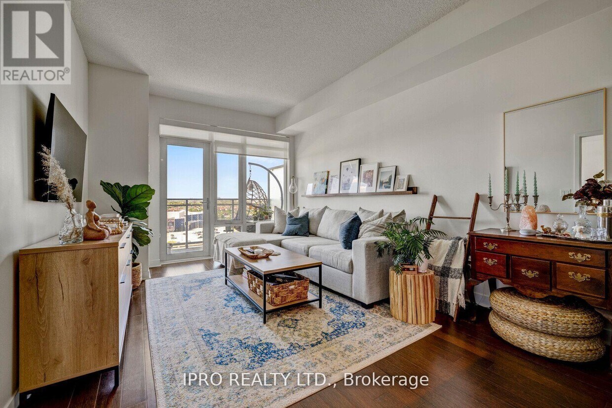Primary Photo - 360-1360 Square One Dr