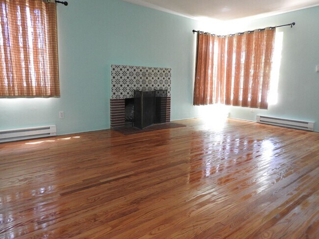 Foto del edificio - 2Bed 2Bath, Huge yard, PB location
