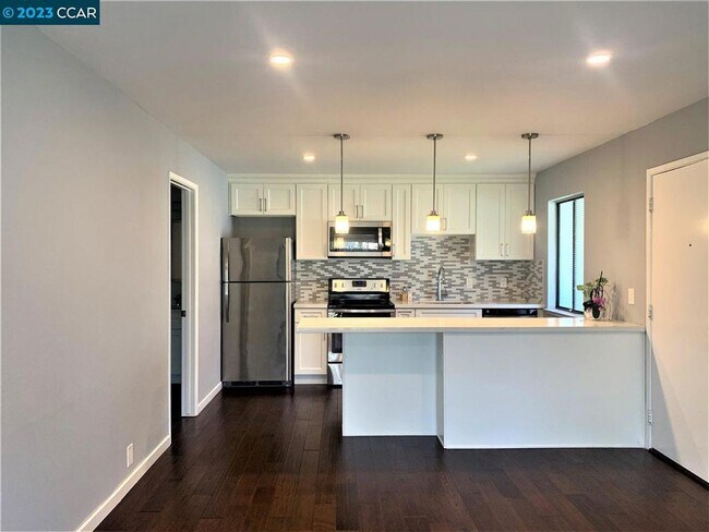 Foto del edificio - 1437 Marchbanks Dr