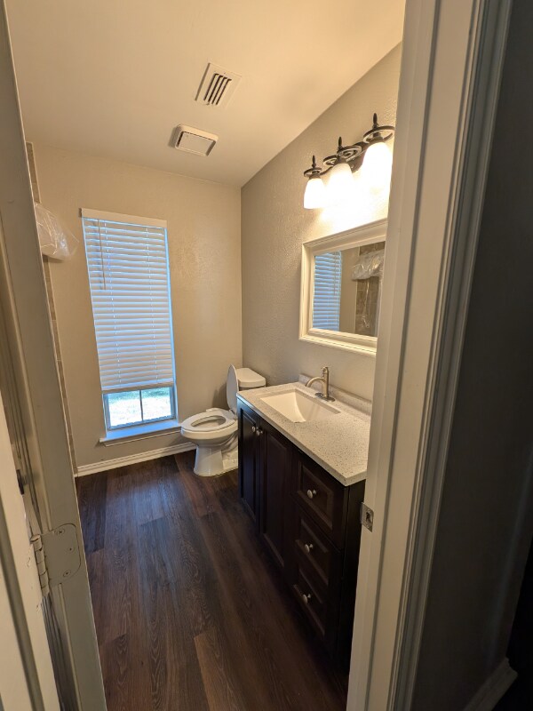 Foto del edificio - 1324 Kittery Dr