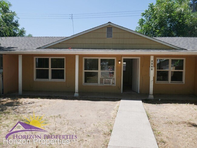 Building Photo - 2850-2864 33rd Ave