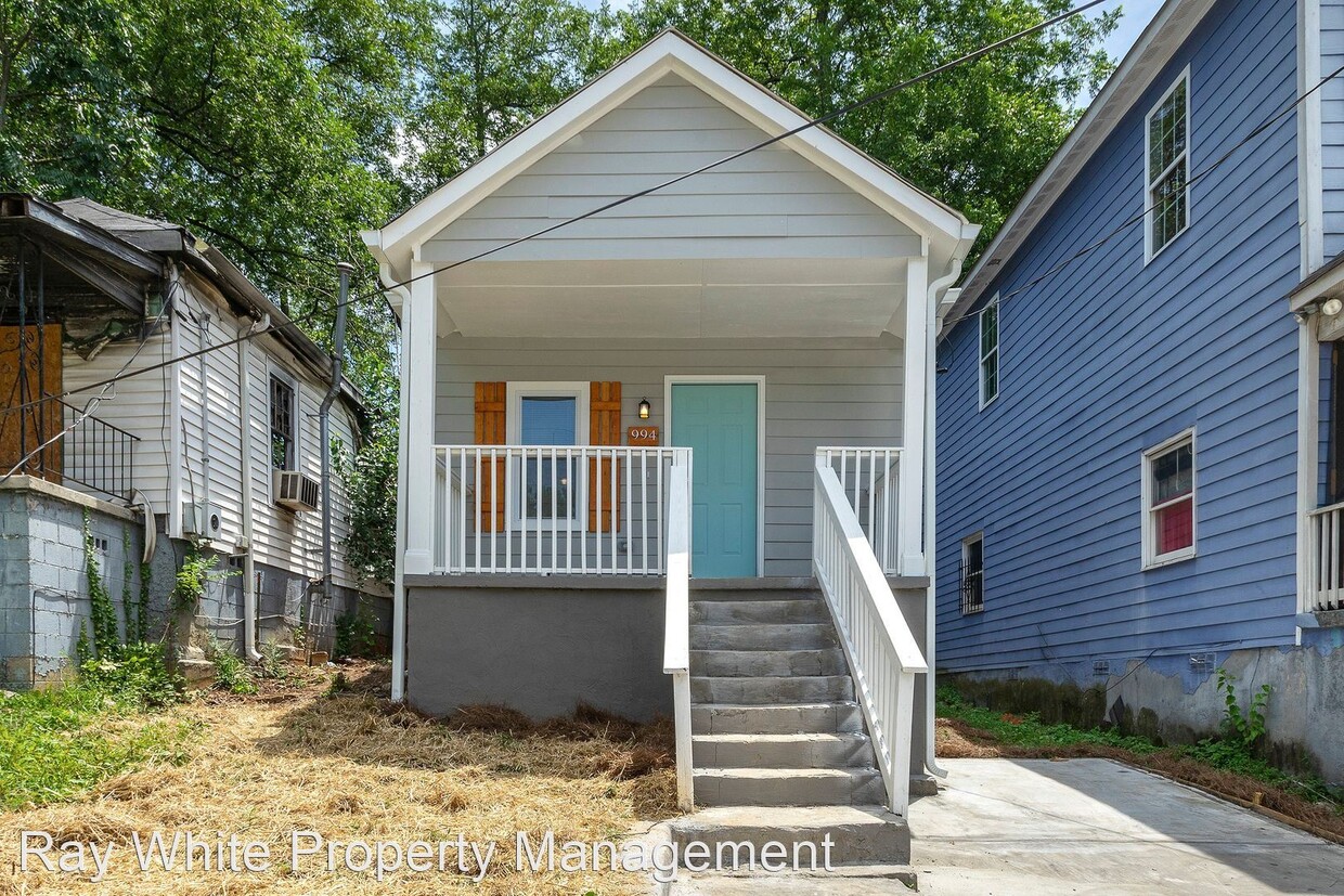 2 br, 2 bath House 994 McDaniel Street SW House Rental in Atlanta