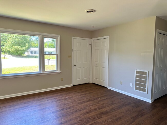 Building Photo - 7400 Bellehaven Drive (Unit 46)