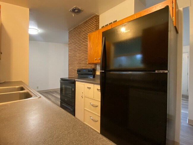 Foto del edificio - Des Moines Rambler w/ Large yard