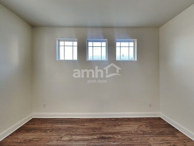 Building Photo - 14913 Almondell Drive