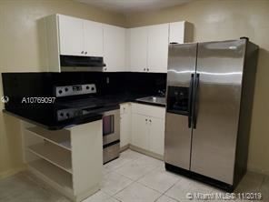 Building Photo - 2 br, 1 bath  - 131 NW 77th St Apt 2