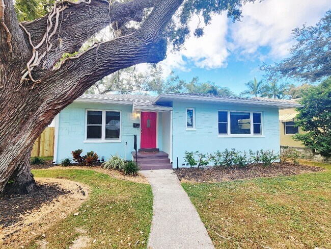 Photo - 1736 23rd Ave N House