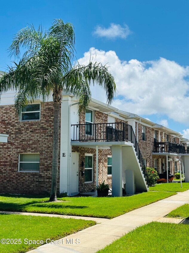 Foto principal - 190 E Olmstead Dr