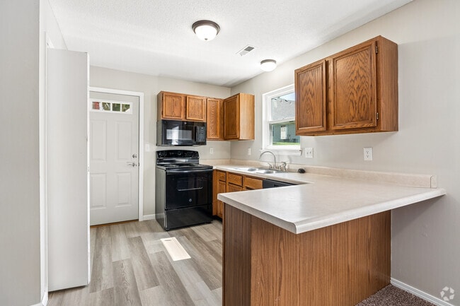 3BR, 2BA - 1,330SF - Kitchen - Rock Quarry Village