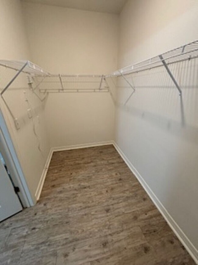 Interior Photo - Renaissance Pointe