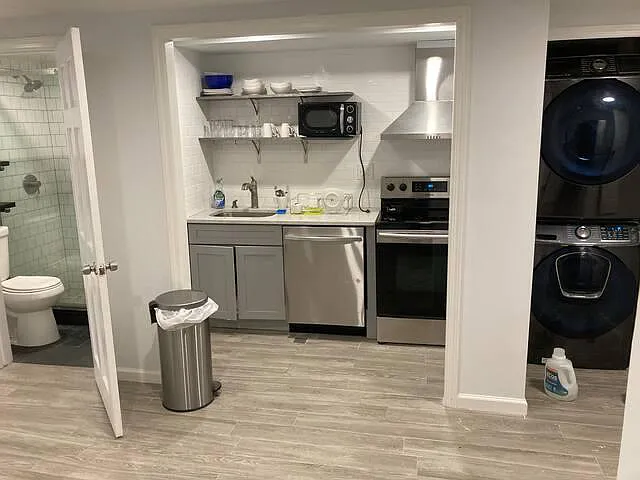 Foto principal - 204 Lott Ave