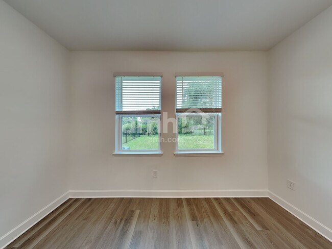Building Photo - 16648 Cheyanne Ct