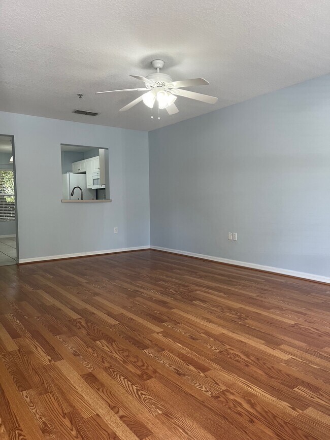 Foto del edificio - 2636 SW 35th Pl