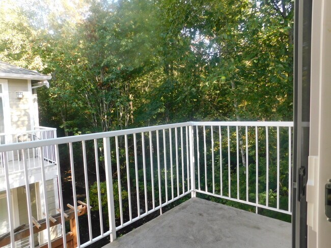 Foto del edificio - 530 241st Ln SE