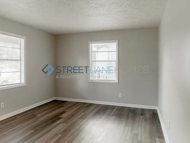 Building Photo - 18 Taylor St