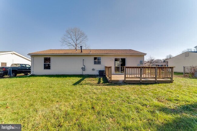 Building Photo - 3 br, 2 bath House - 713 N Belfort St