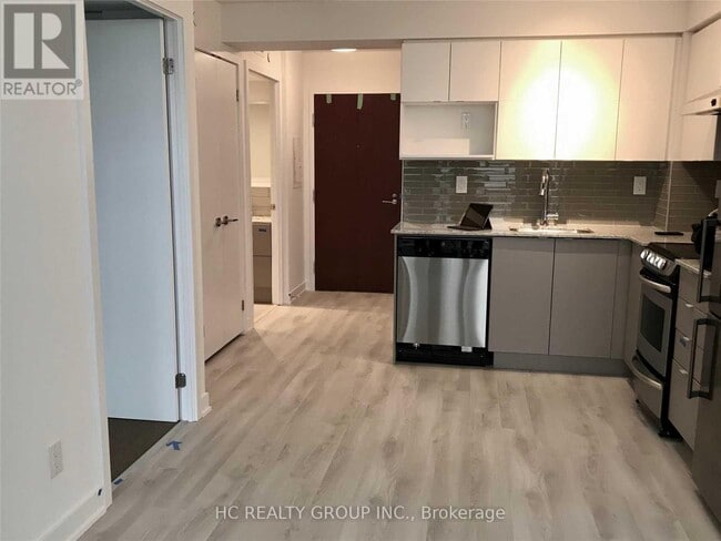 Photo du bâtiment - 160 Flemington Rd