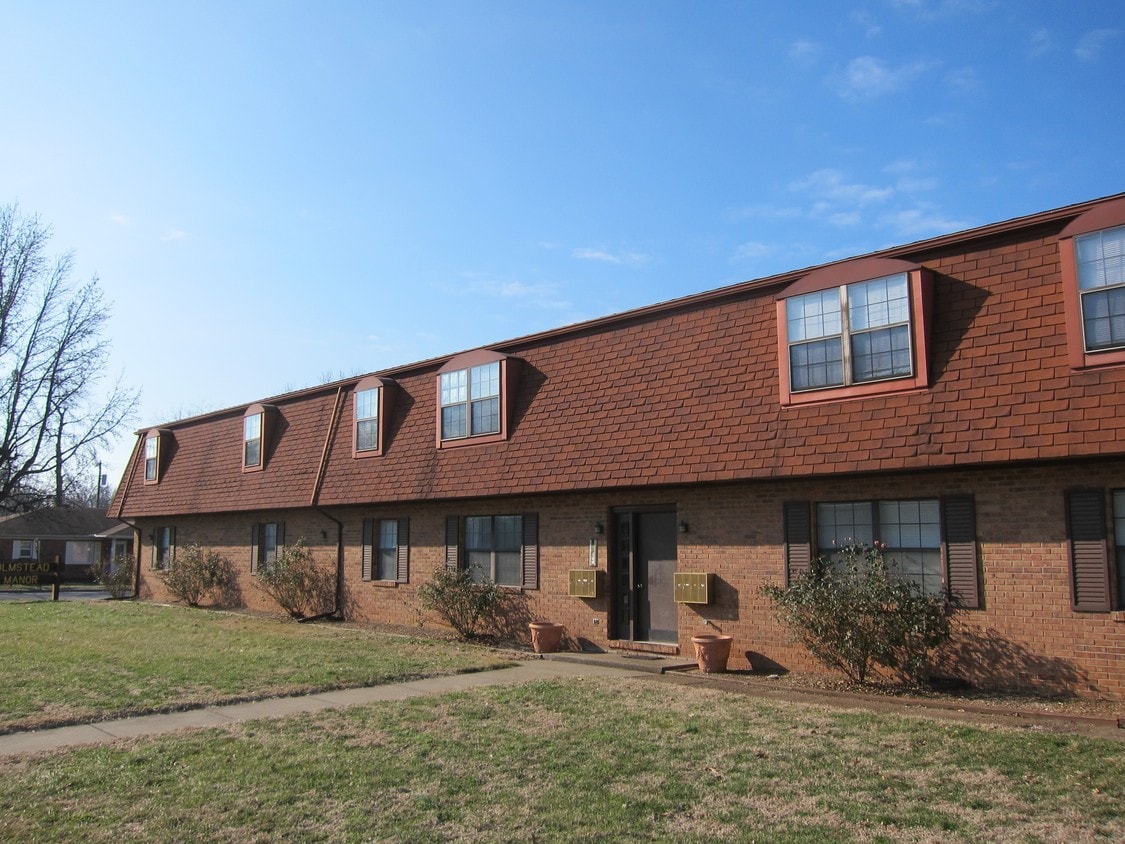 Building Photo - Olmstead Manor