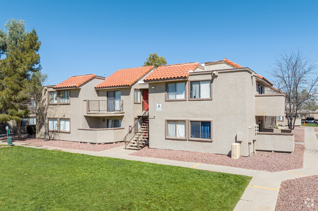 Building Photo - Center Park Apartments