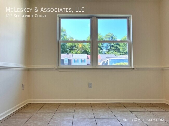 Building Photo - 412 Sedgewick Ct