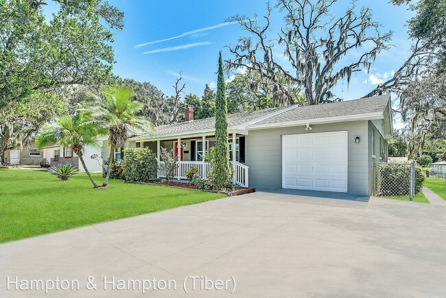 Building Photo - 3 br, 2 bath House - 1115 N POWERS DRIVE