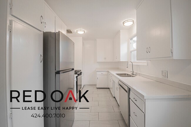 Foto del edificio - 2243 Merton Ave