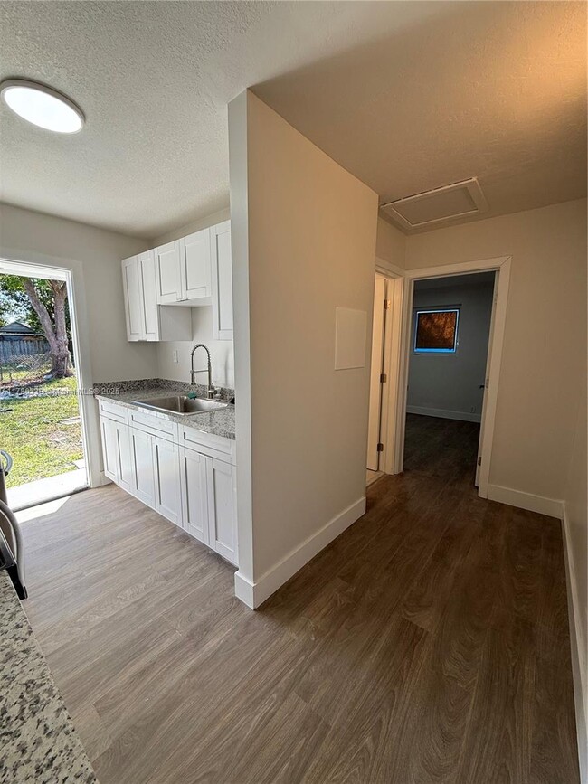 Building Photo - 26703 SW 138th Ct