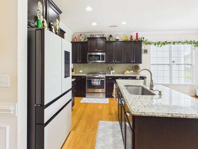 Foto del edificio - 1256 Tranquility Point Ave NW