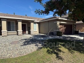 Building Photo - 333 Catmint St