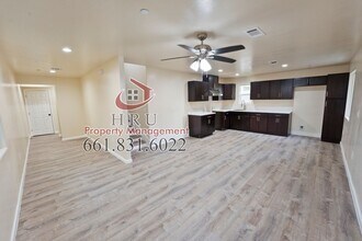 Building Photo - 231 L St