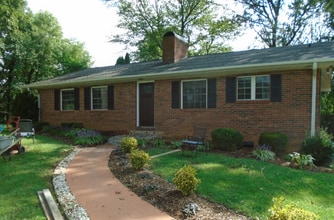 Building Photo - 108 Valley View Rd