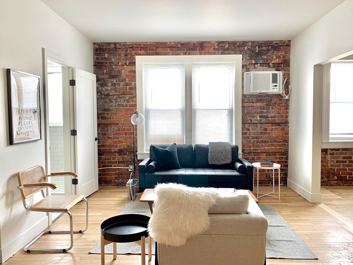 Foto principal - The Charlotte Apts