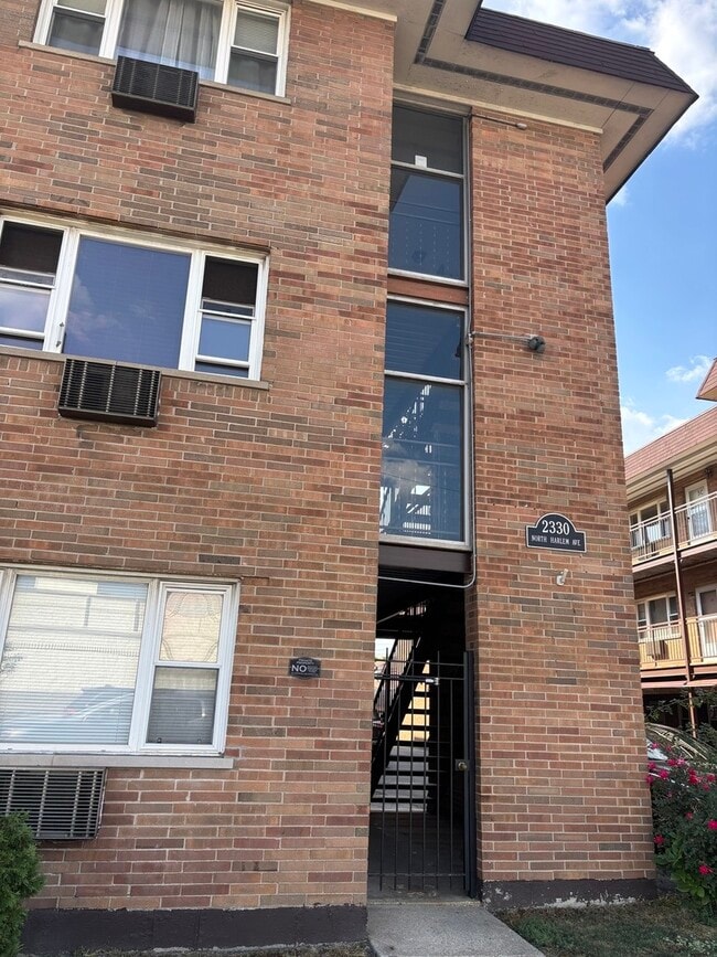 Building Photo - 2330 N Harlem Ave