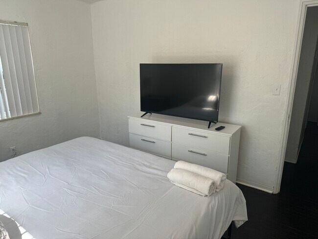 Foto del edificio - 1010 N 17th Ave