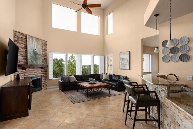 Foto del edificio - 1472 Kings Cove Dr