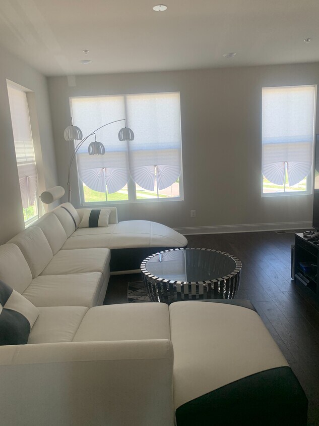 1022 Holden Rd, Frederick, MD 21701 Townhome Rentals in Frederick MD