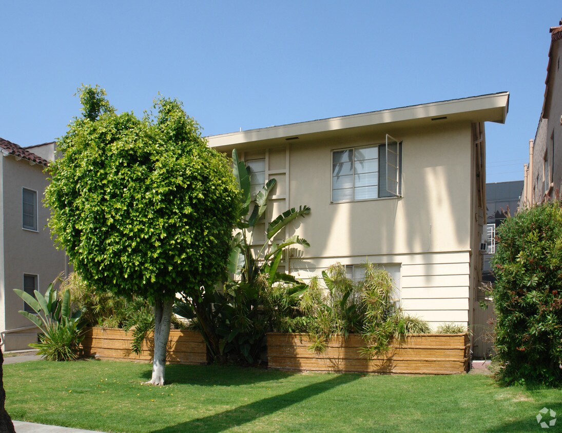 Building Photo - 125 N Hamilton Dr