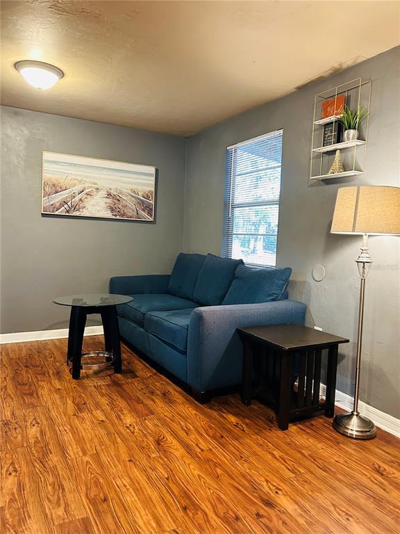 Foto del edificio - 1027 SE 5th Ave